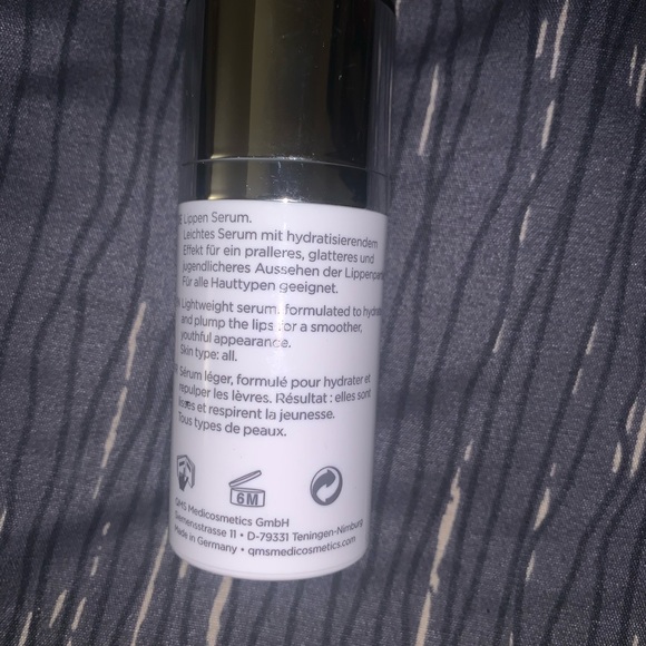 QMS Medicosmetics Lip Line Corrector - Picture 2 of 4